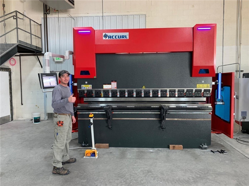 Prensa plegadora cnc ACCURL DA58T 4 ejes 2500mm