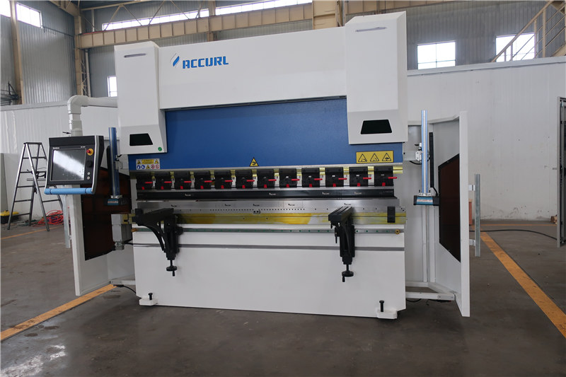 Prensa plegadora cnc ACCURL DA66T 4 ejes 2500mm