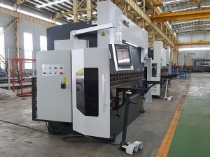 freno de la prensa del robot